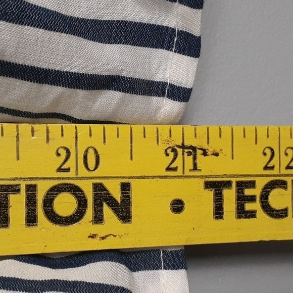 Express Cropped Striped Faux Wrap Around Long Sleeve Top - Picture 8 of 9